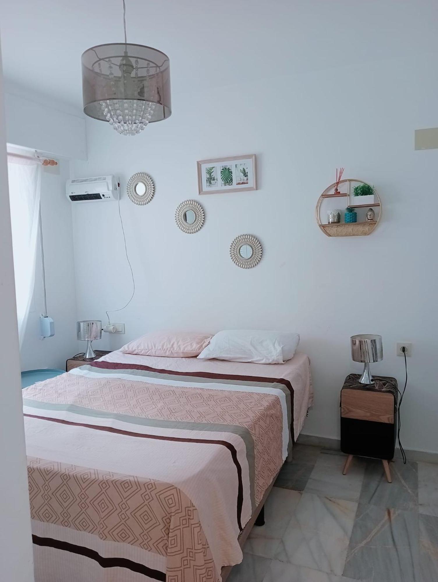 Apartamento con wifi, mascotas bienvenidas Benidorm Bagian luar foto