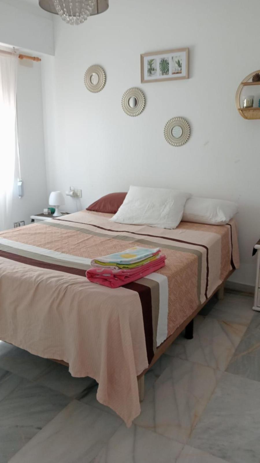 Apartamento con wifi, mascotas bienvenidas Benidorm Bagian luar foto